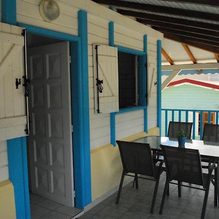 Apartamento Le Goyavier Saint-Pierre Exterior foto