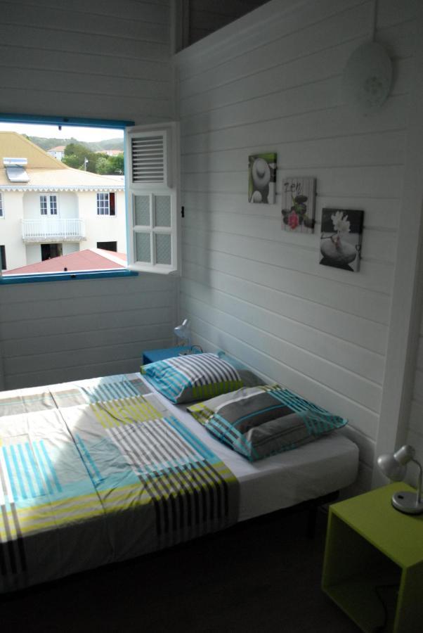 Apartamento Le Goyavier Saint-Pierre Exterior foto